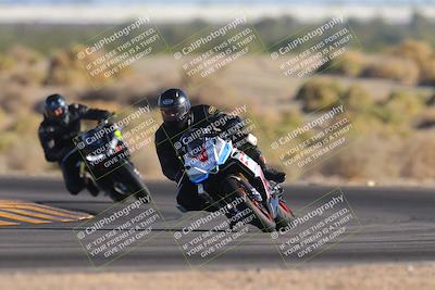 media/Nov-06-2023-Moto Forza (Mon) [[ce023d0744]]/3-Intermediate Group/Session 5 (Turn 4)/